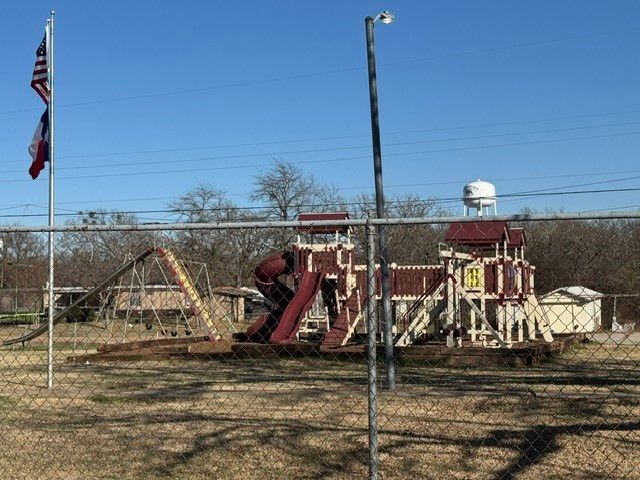 0 Maple, Gun Barrel City, TX 75156