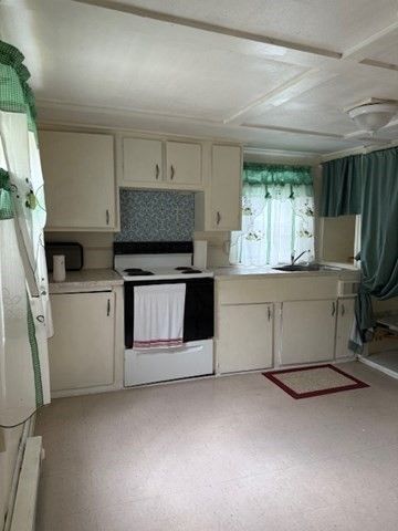 124 Hazen Rd, Shirley, MA 01464