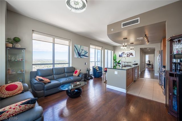 200 West Sahara Avenue 3401, Las Vegas, NV 89102