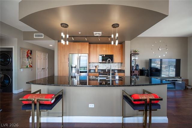 200 West Sahara Avenue 3401, Las Vegas, NV 89102