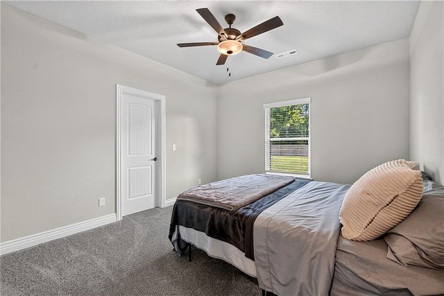 1900 Strong Avenue, Pea Ridge, AR 72751