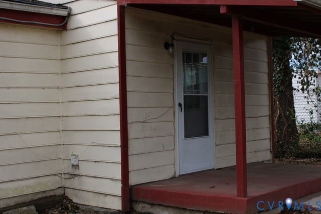 1127 Upper Appomattox St, Petersburg, VA 23803