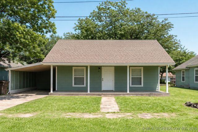 307 S Lee Avenue, Wagoner, OK 74467