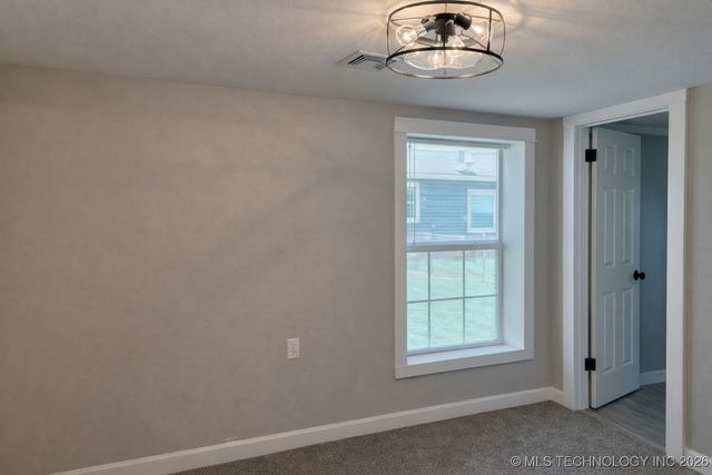 307 S Lee Avenue, Wagoner, OK 74467