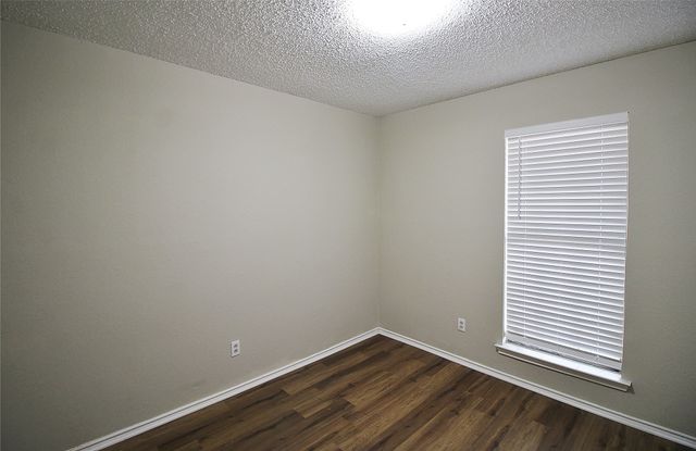 2018 Garden Crest Lane, Dallas, TX 75232