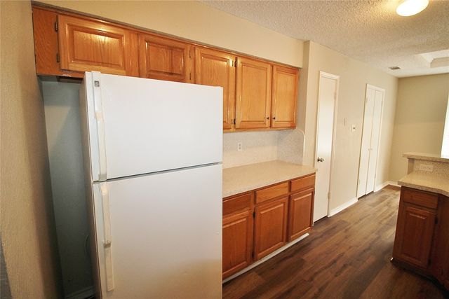 2018 Garden Crest Lane, Dallas, TX 75232