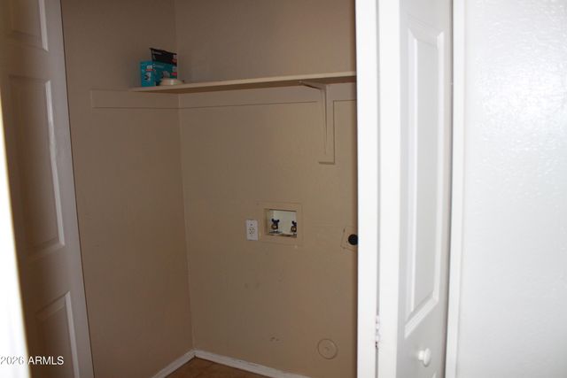 921 S VAL VISTA Drive 180, Mesa, AZ 85204