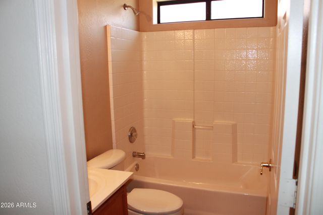 921 S VAL VISTA Drive 180, Mesa, AZ 85204