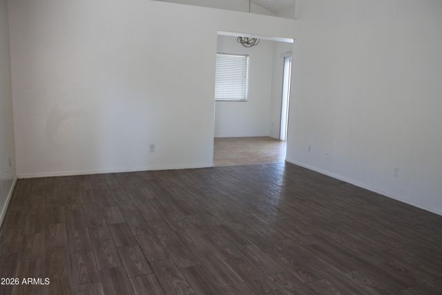 921 S VAL VISTA Drive 180, Mesa, AZ 85204