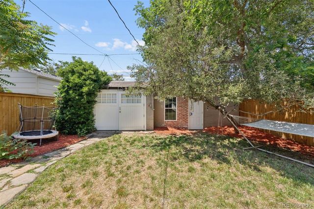569 S Sherman Street, Denver, CO 80209