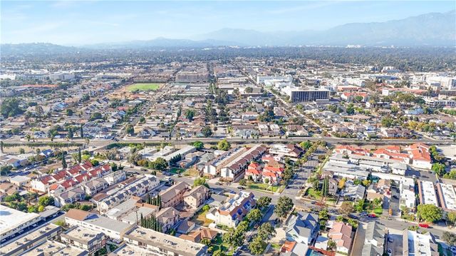 801 S 2nd Street 3, Alhambra, CA 91801