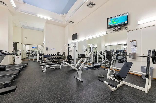 301 W 57th St Apt 45E, New York City, NY 10019