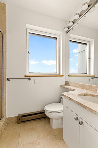 301 W 57th St Apt 45E, New York City, NY 10019