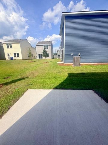8867 Salamander Road 60, North Charleston, SC 29406