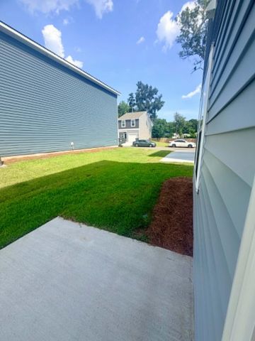 8867 Salamander Road 60, North Charleston, SC 29406
