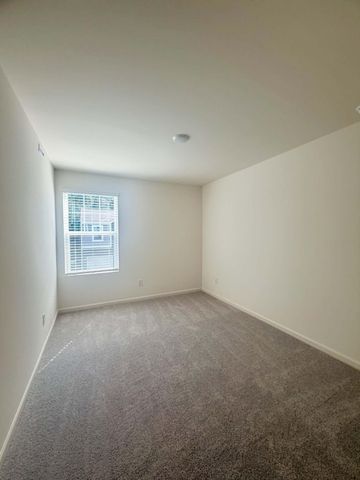 8867 Salamander Road 60, North Charleston, SC 29406