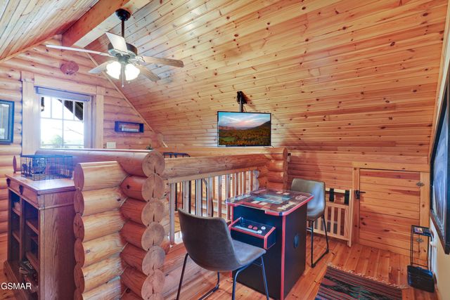 1003 Walini Way, Sevierville, TN 37876
