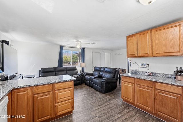 3720 E Monte Vista Drive, Tucson, AZ 85716