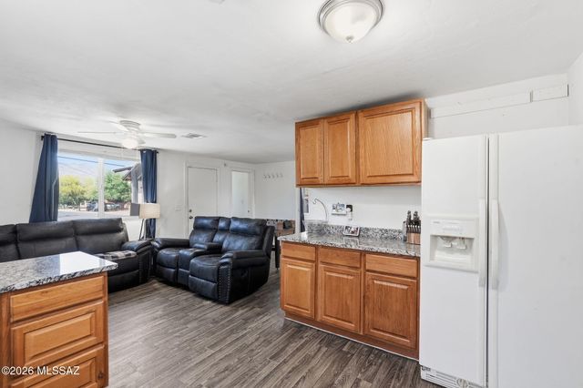 3720 E Monte Vista Drive, Tucson, AZ 85716