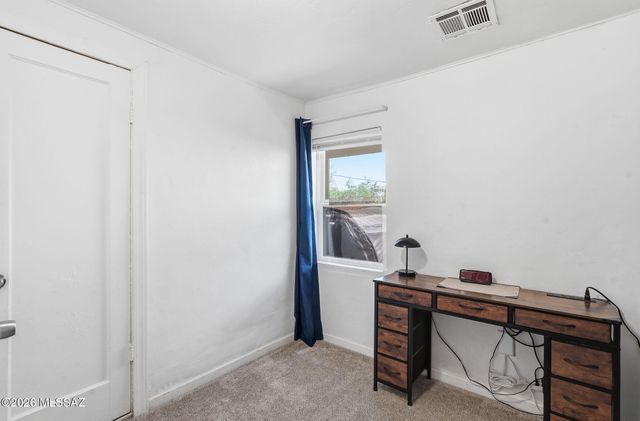 3720 E Monte Vista Drive, Tucson, AZ 85716