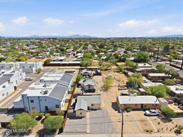 3720 E Monte Vista Drive, Tucson, AZ 85716