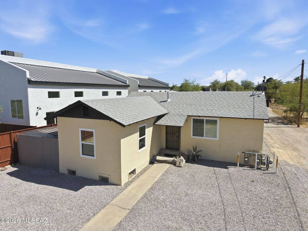 3720 E Monte Vista Drive, Tucson, AZ 85716