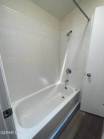 851 MONTERA Road, El Paso, TX 79907