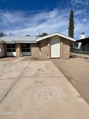 851 MONTERA Road, El Paso, TX 79907