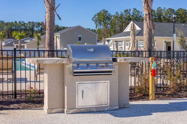 288 Hill Pond Rd, Bluffton, SC 29910