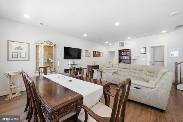 4927 EISENHOWER AVE, Alexandria, VA 22304