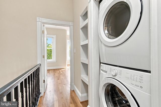 704 G ST NE, Washington, DC 20002