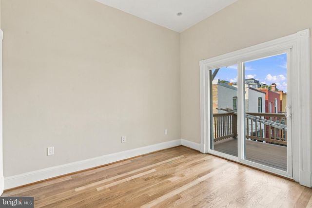 704 G ST NE, Washington, DC 20002