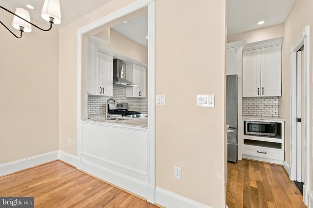 704 G ST NE, Washington, DC 20002