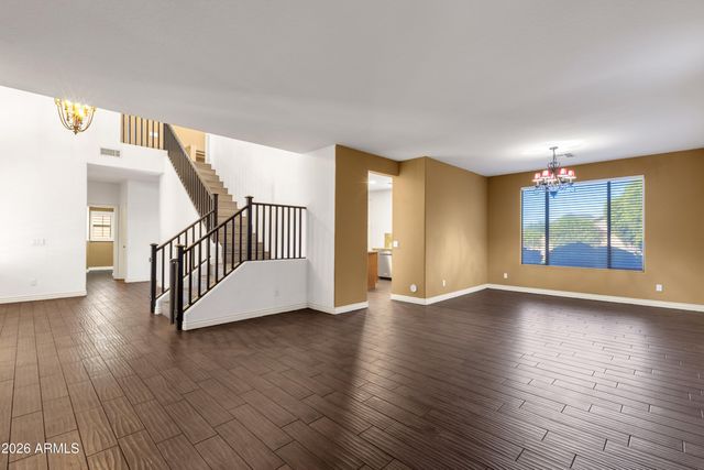 25634 N SINGBUSH Loop, Phoenix, AZ 85083