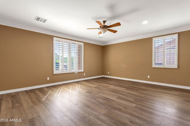 25634 N SINGBUSH Loop, Phoenix, AZ 85083