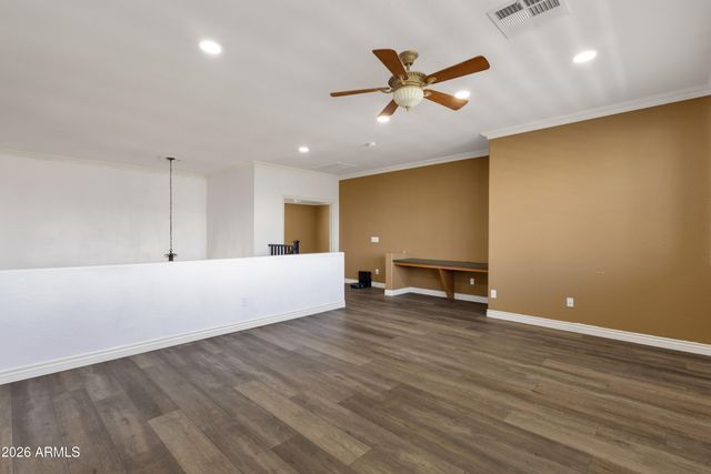 25634 N SINGBUSH Loop, Phoenix, AZ 85083