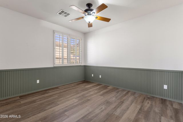 25634 N SINGBUSH Loop, Phoenix, AZ 85083