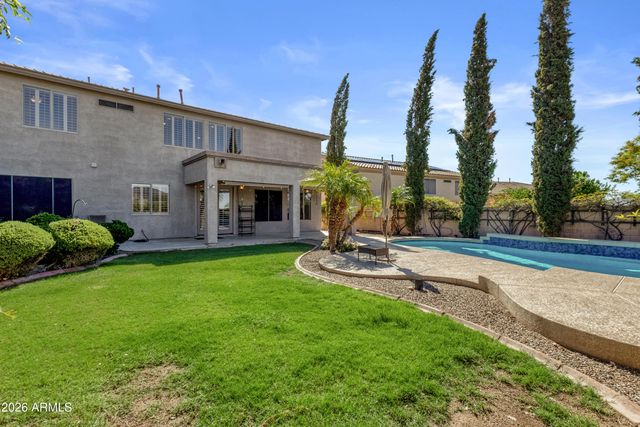 25634 N SINGBUSH Loop, Phoenix, AZ 85083