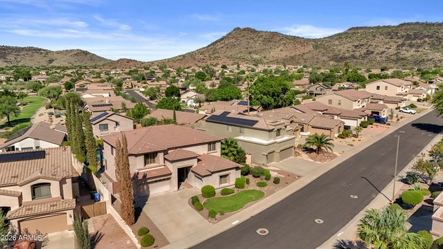 25634 N SINGBUSH Loop, Phoenix, AZ 85083