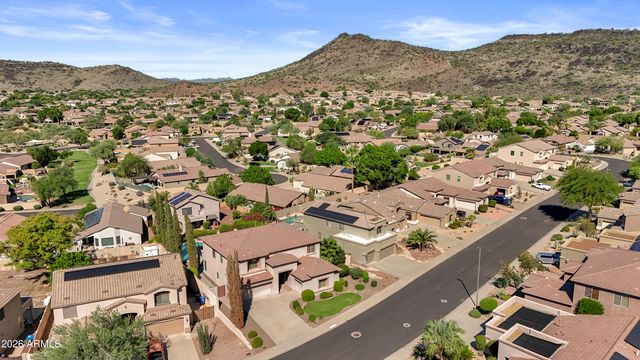 25634 N SINGBUSH Loop, Phoenix, AZ 85083