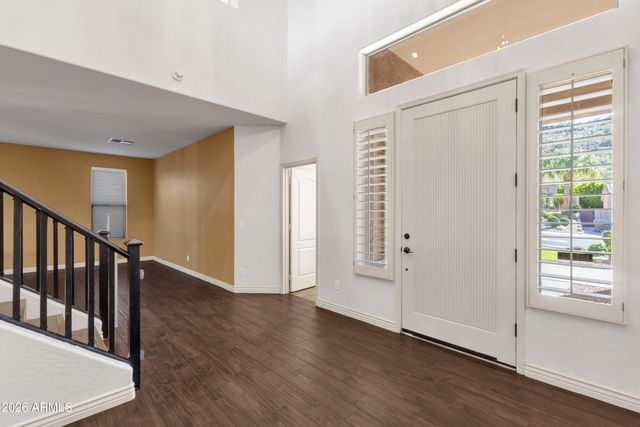 25634 N SINGBUSH Loop, Phoenix, AZ 85083