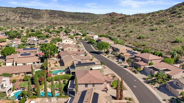 25634 N SINGBUSH Loop, Phoenix, AZ 85083