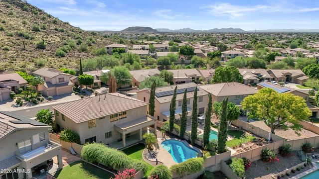 25634 N SINGBUSH Loop, Phoenix, AZ 85083