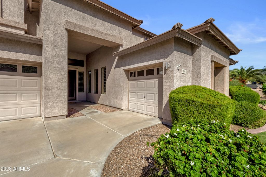 25634 N SINGBUSH Loop, Phoenix, AZ 85083 — photo 4