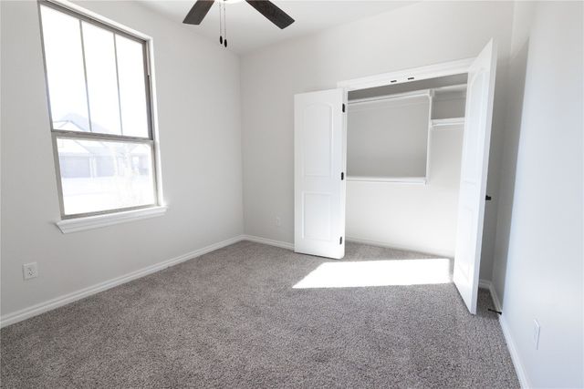 3200 Grasshopper Way, Yukon, OK 73099