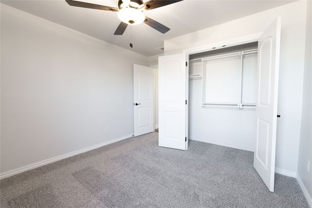 3200 Grasshopper Way, Yukon, OK 73099