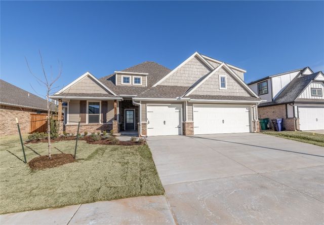 3200 Grasshopper Way, Yukon, OK 73099