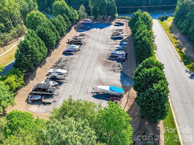 4609 Firethorn Court, Denver, NC 28037