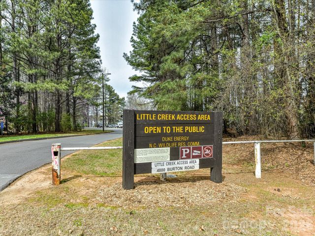 4609 Firethorn Court, Denver, NC 28037