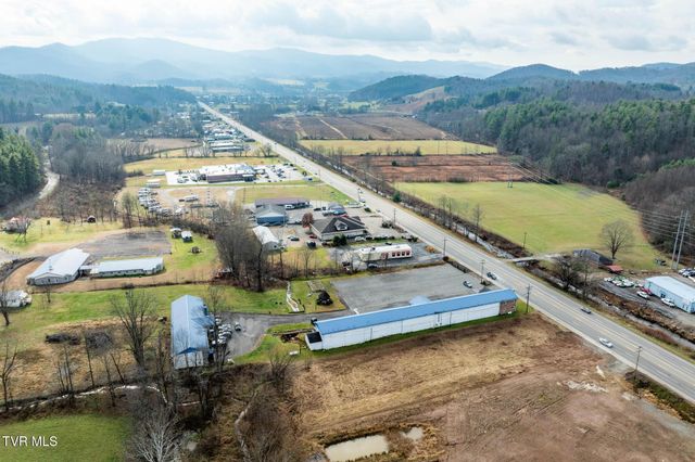 21 South Shady Street, Mountain City, TN 37683